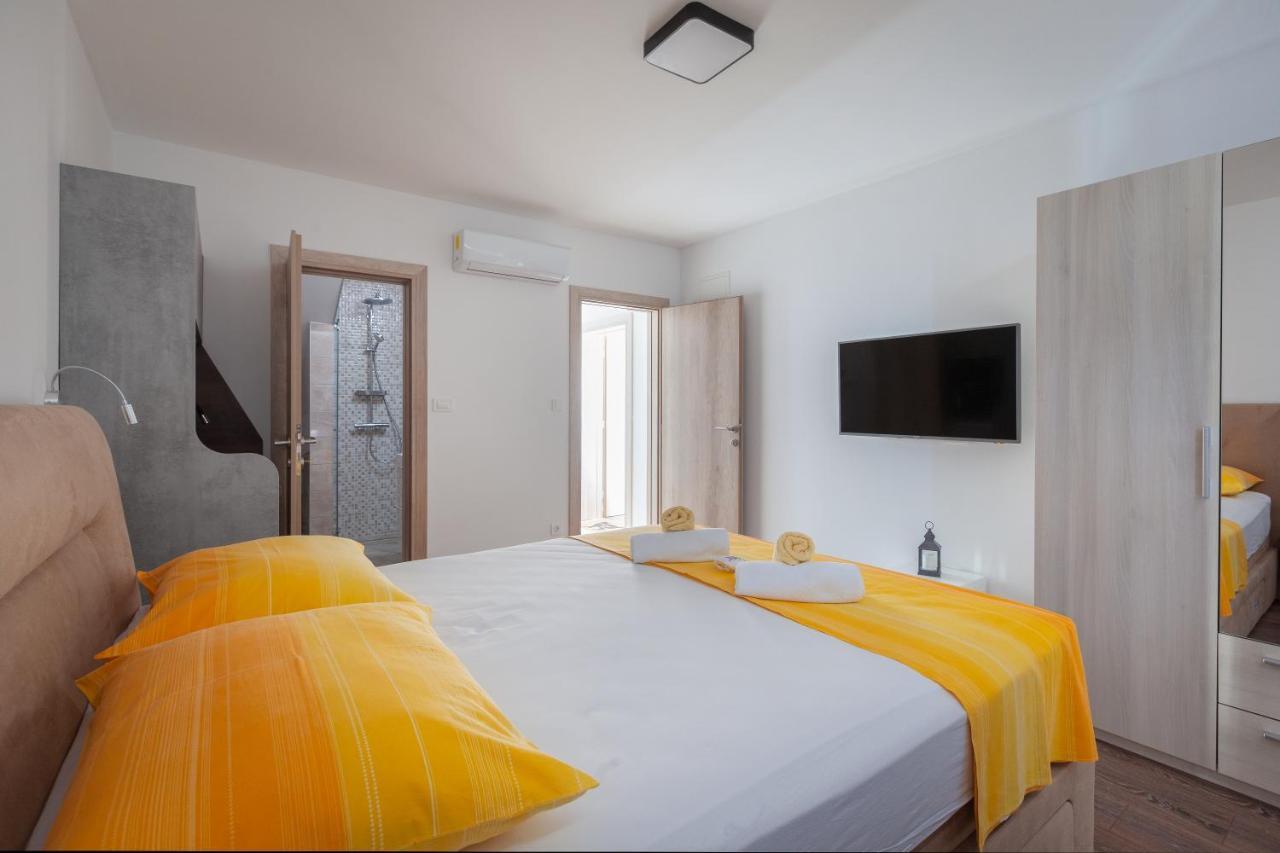 Apartments Galic ポドゥゴラ エクステリア 写真