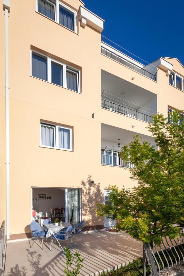 Apartments Galic ポドゥゴラ エクステリア 写真
