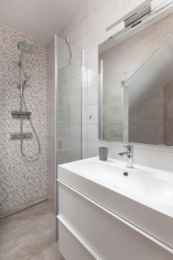 Apartments Galic ポドゥゴラ エクステリア 写真